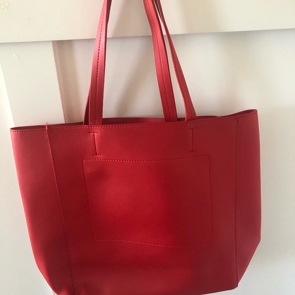 Leather Red - Picture 4 of 6